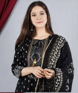 Women's Black Printed Anarkali Kurta with Pants Set view 3